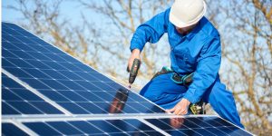 Installation Maintenance Panneaux Solaires Photovoltaïques à Ecouen
